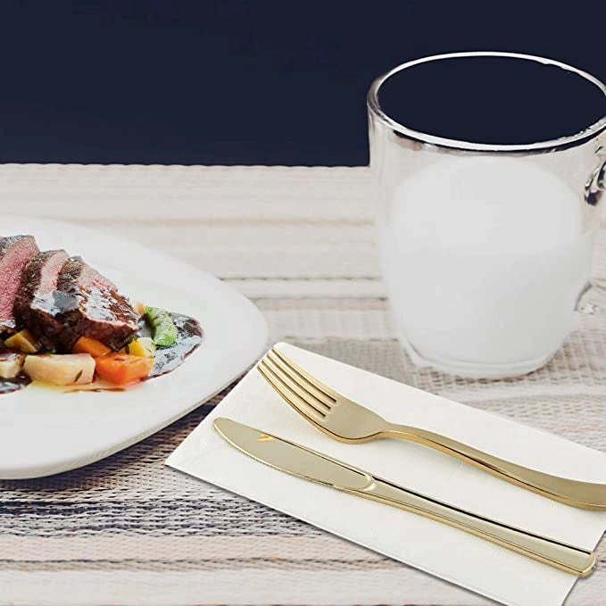 servetele-de-masa-albe-33-x-33-cm-impaturite-1-8-100-buc